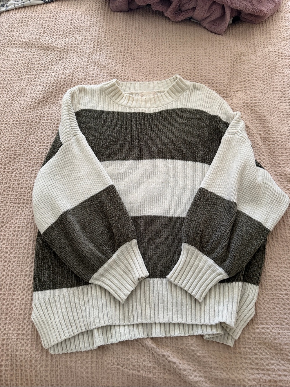 Altar'd State Cream & Dark Gray Wide-Stripe Crewneck Sweater